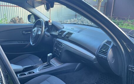 BMW 1 серия, 2011 год, 750 000 рублей, 7 фотография