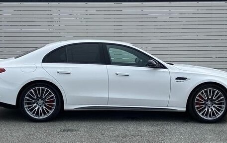 Mercedes-Benz E-Класс AMG, 2025 год, 13 700 000 рублей, 5 фотография