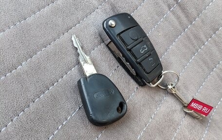 Renault Kangoo II рестайлинг, 2003 год, 580 000 рублей, 25 фотография