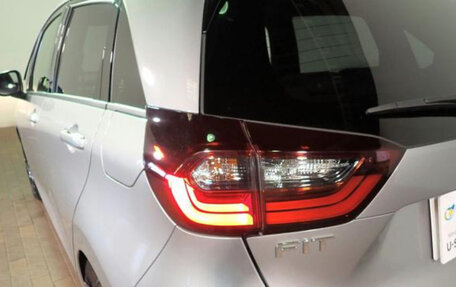 Honda Fit, 2021 год, 930 000 рублей, 7 фотография