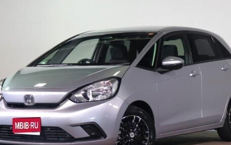 Honda Fit, 2021 год, 930 000 рублей, 1 фотография