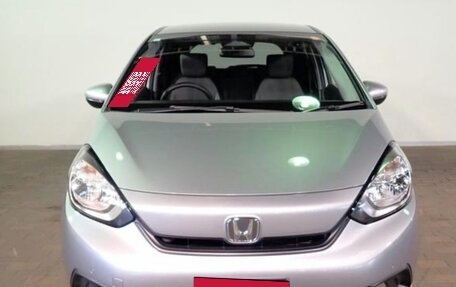 Honda Fit, 2021 год, 930 000 рублей, 2 фотография