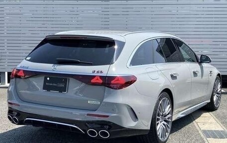 Mercedes-Benz E-Класс AMG, 2025 год, 14 350 000 рублей, 2 фотография