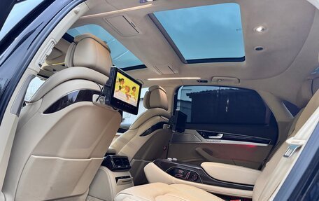 Audi A8, 2015 год, 3 300 000 рублей, 7 фотография