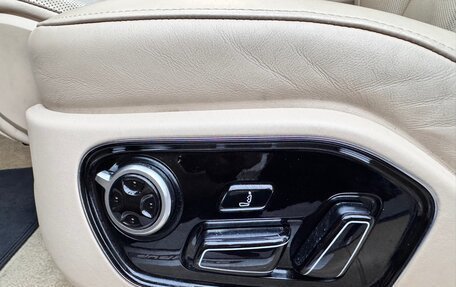 Audi A8, 2015 год, 3 300 000 рублей, 17 фотография