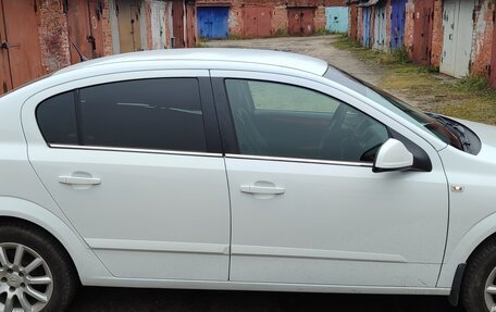 Opel Astra H, 2013 год, 570 000 рублей, 4 фотография