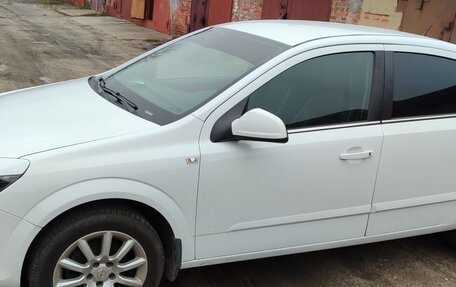 Opel Astra H, 2013 год, 570 000 рублей, 3 фотография