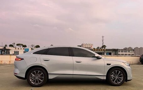 BYD Qin, 2025 год, 2 150 000 рублей, 4 фотография