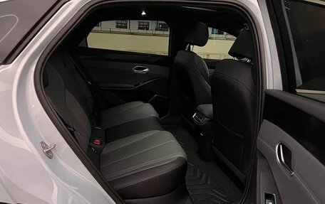 BYD Qin, 2025 год, 2 150 000 рублей, 10 фотография