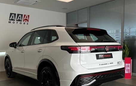 Volkswagen Tiguan, 2025 год, 4 990 000 рублей, 6 фотография