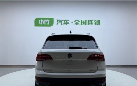 Volkswagen Tharu, 2022 год, 1 815 000 рублей, 5 фотография