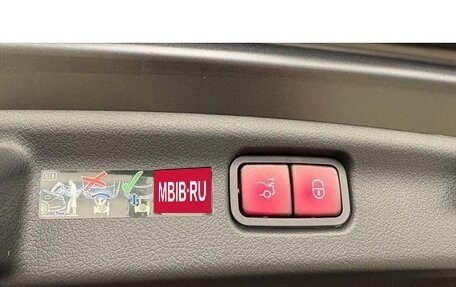 Mercedes-Benz C-Класс AMG, 2025 год, 13 700 000 рублей, 38 фотография