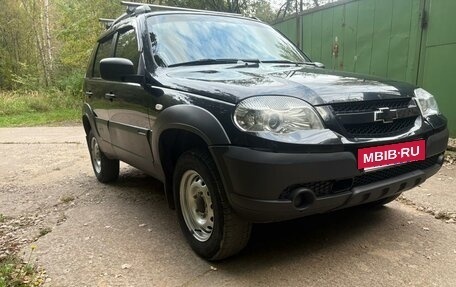 Chevrolet Niva I рестайлинг, 2018 год, 645 000 рублей, 6 фотография