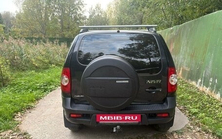 Chevrolet Niva I рестайлинг, 2018 год, 645 000 рублей, 10 фотография