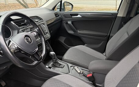 Volkswagen Tiguan II, 2017 год, 2 090 000 рублей, 12 фотография