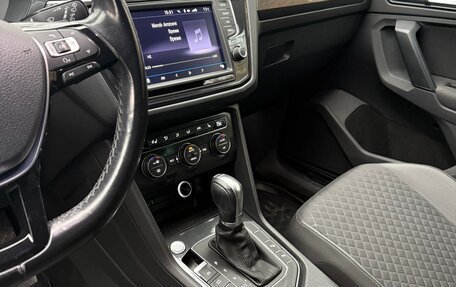 Volkswagen Tiguan II, 2017 год, 2 090 000 рублей, 14 фотография