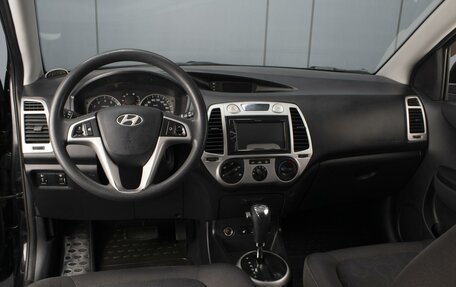Hyundai i20 IB рестайлинг, 2010 год, 680 000 рублей, 6 фотография