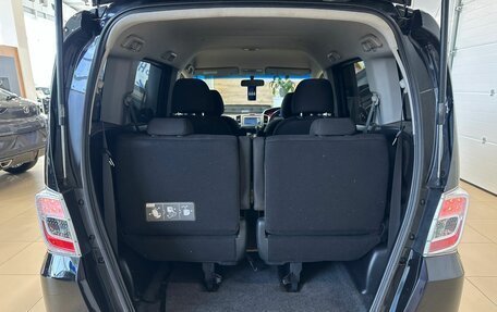 Honda Freed I, 2012 год, 1 229 000 рублей, 17 фотография