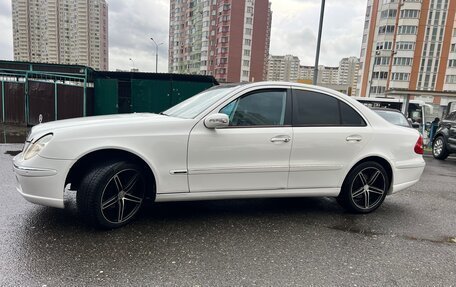 Mercedes-Benz E-Класс, 2004 год, 650 000 рублей, 4 фотография