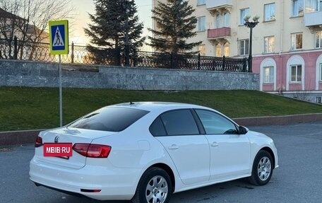 Volkswagen Jetta VI, 2015 год, 950 000 рублей, 4 фотография