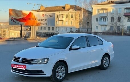 Volkswagen Jetta VI, 2015 год, 950 000 рублей, 8 фотография