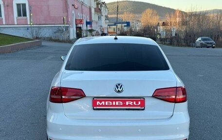 Volkswagen Jetta VI, 2015 год, 950 000 рублей, 6 фотография