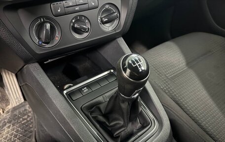 Volkswagen Jetta VI, 2015 год, 950 000 рублей, 13 фотография