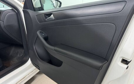 Volkswagen Jetta VI, 2015 год, 950 000 рублей, 19 фотография