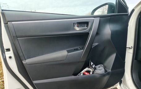 Toyota Corolla, 2017 год, 1 450 000 рублей, 6 фотография