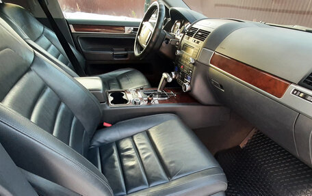 Volkswagen Touareg III, 2007 год, 790 000 рублей, 5 фотография