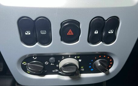 Renault Sandero I, 2011 год, 599 000 рублей, 14 фотография