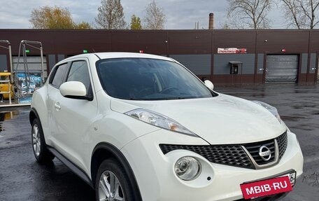 Nissan Juke II, 2013 год, 920 000 рублей, 3 фотография
