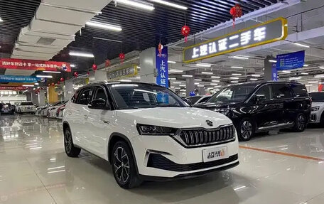 Skoda Kamiq I, 2022 год, 1 700 000 рублей, 2 фотография