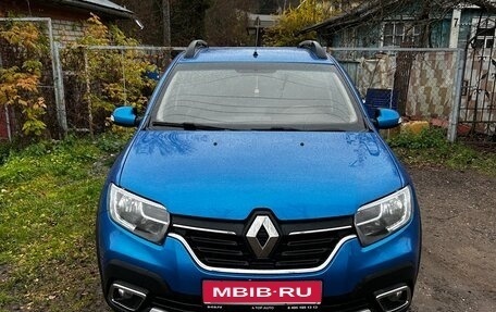 Renault Sandero II рестайлинг, 2020 год, 1 050 000 рублей, 1 фотография