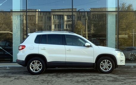 Volkswagen Tiguan I, 2011 год, 1 100 000 рублей, 4 фотография