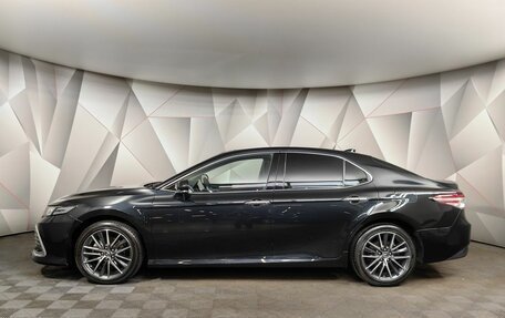 Toyota Camry, 2023 год, 3 850 000 рублей, 5 фотография