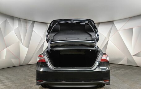 Toyota Camry, 2023 год, 3 850 000 рублей, 10 фотография