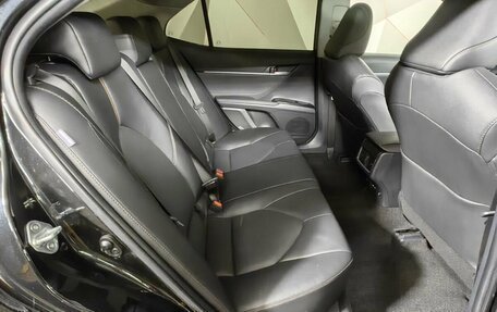 Toyota Camry, 2023 год, 3 850 000 рублей, 14 фотография