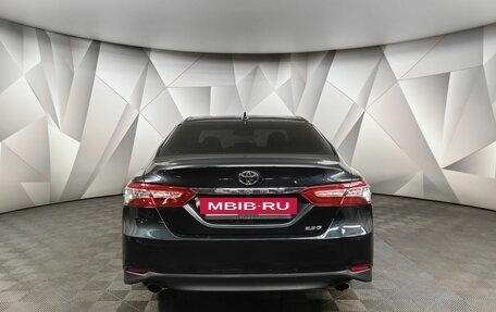 Toyota Camry, 2023 год, 3 850 000 рублей, 8 фотография