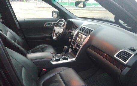 Ford Explorer VI, 2013 год, 2 150 000 рублей, 7 фотография