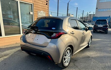 Toyota Yaris, 2020 год, 1 259 000 рублей, 9 фотография