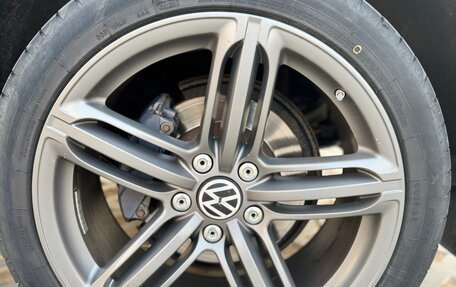 Volkswagen Touareg III, 2014 год, 2 400 000 рублей, 6 фотография