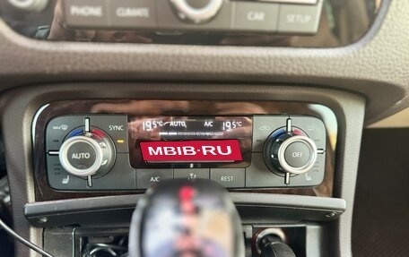 Volkswagen Touareg III, 2014 год, 2 400 000 рублей, 14 фотография