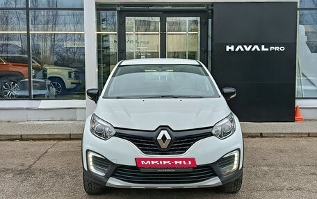 Renault Kaptur I рестайлинг, 2019 год, 1 350 000 рублей, 2 фотография