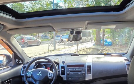 Mitsubishi Outlander III рестайлинг 3, 2008 год, 1 022 000 рублей, 11 фотография