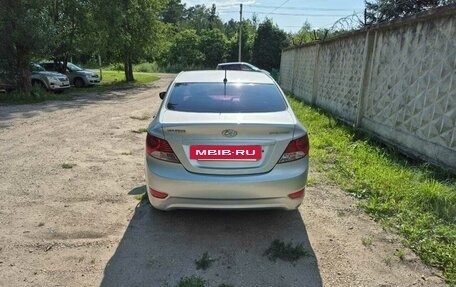 Hyundai Solaris II рестайлинг, 2011 год, 650 000 рублей, 6 фотография