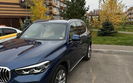 BMW X5, 2019 год, 4 400 000 рублей, 2 фотография