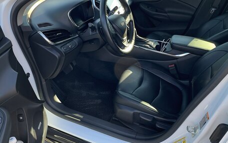 Chevrolet Volt II, 2015 год, 1 500 000 рублей, 9 фотография