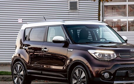 KIA Soul II рестайлинг, 2018 год, 1 395 000 рублей, 7 фотография