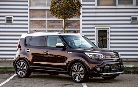 KIA Soul II рестайлинг, 2018 год, 1 395 000 рублей, 3 фотография